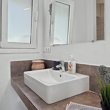 Atokos Infinity Escape & Sea Views